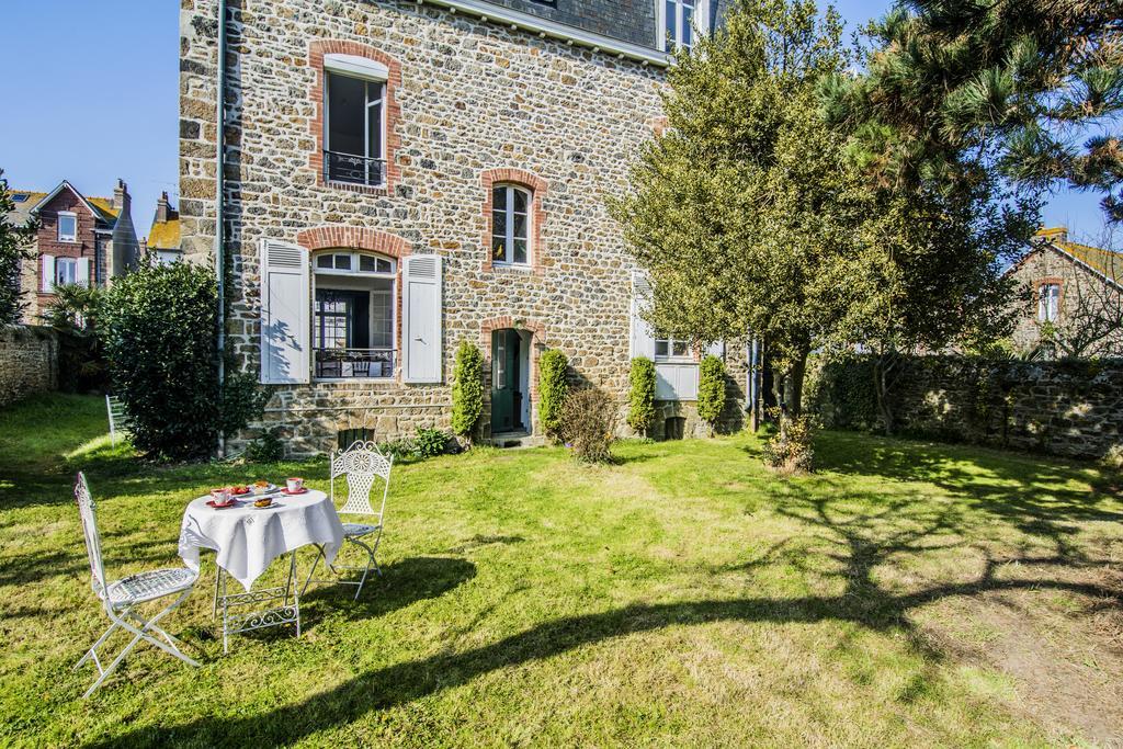 Villa Athanaze Saint-Malo Exterior foto